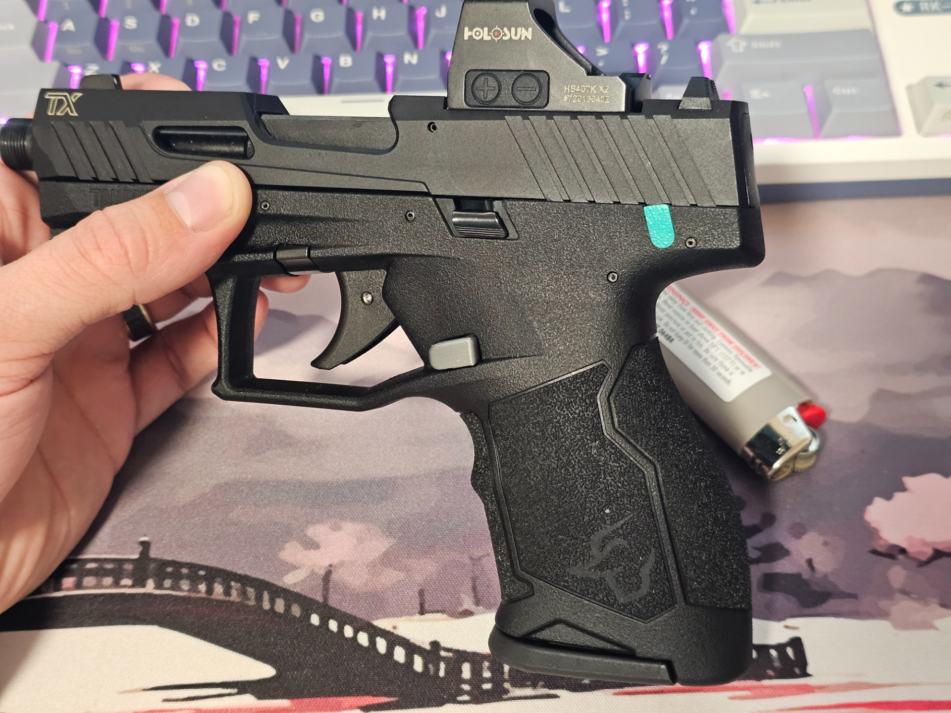 TX-22 Compact Extended Magazine Release