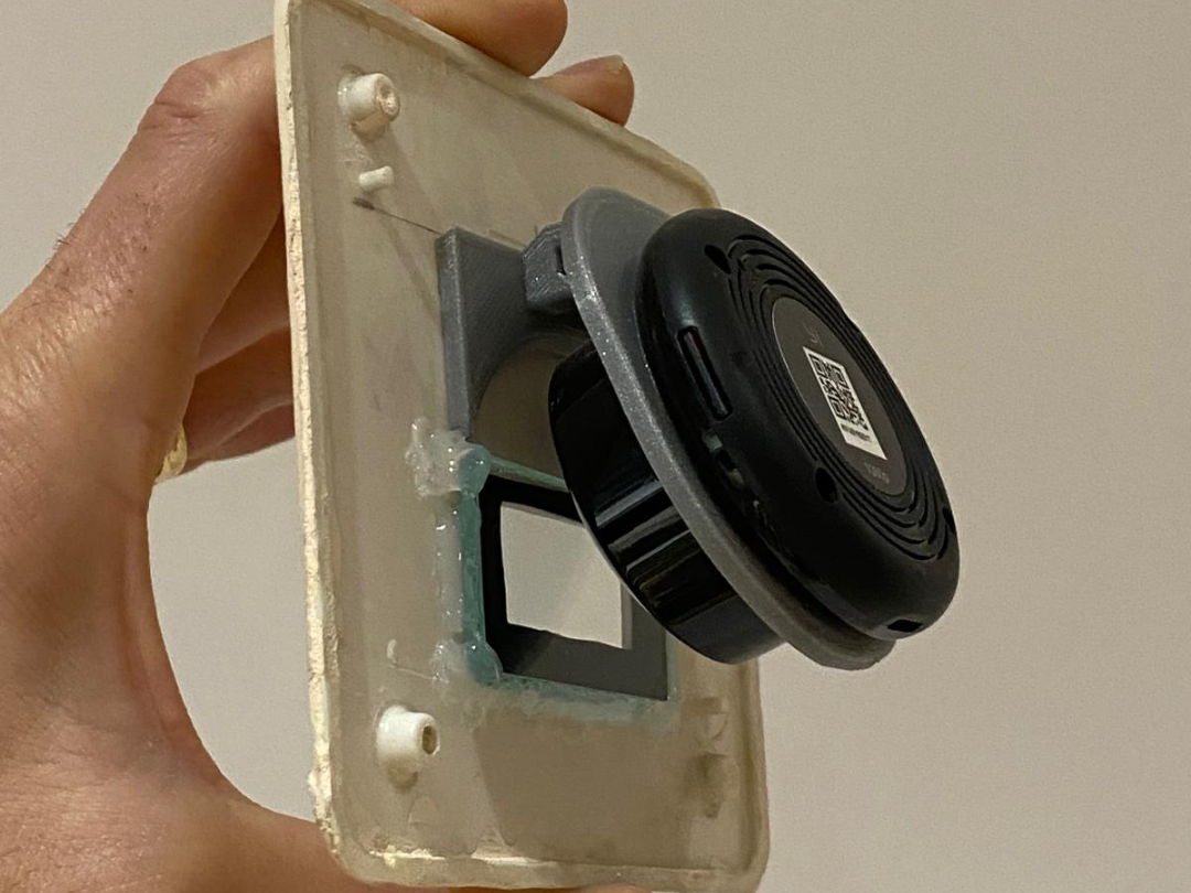 YI Home Camera hidden mount