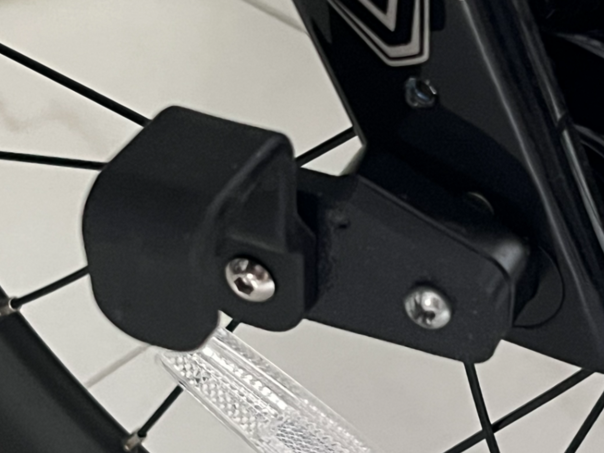 JAVA Neo3 Folding Hook Adapter for Big Tires