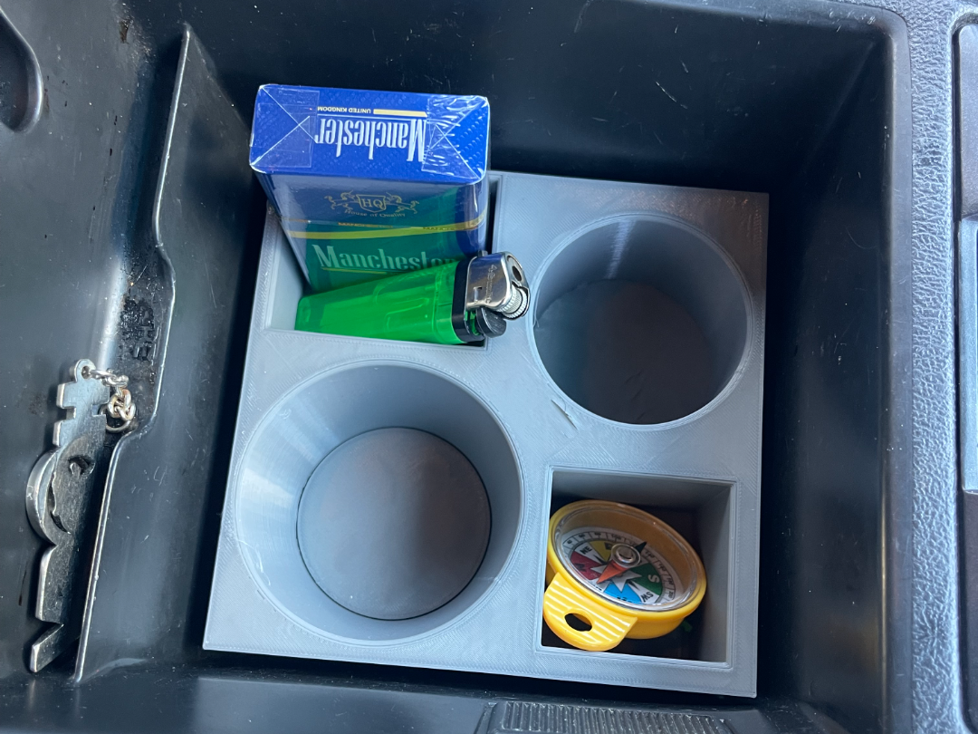 VX Clubsport Cupholder