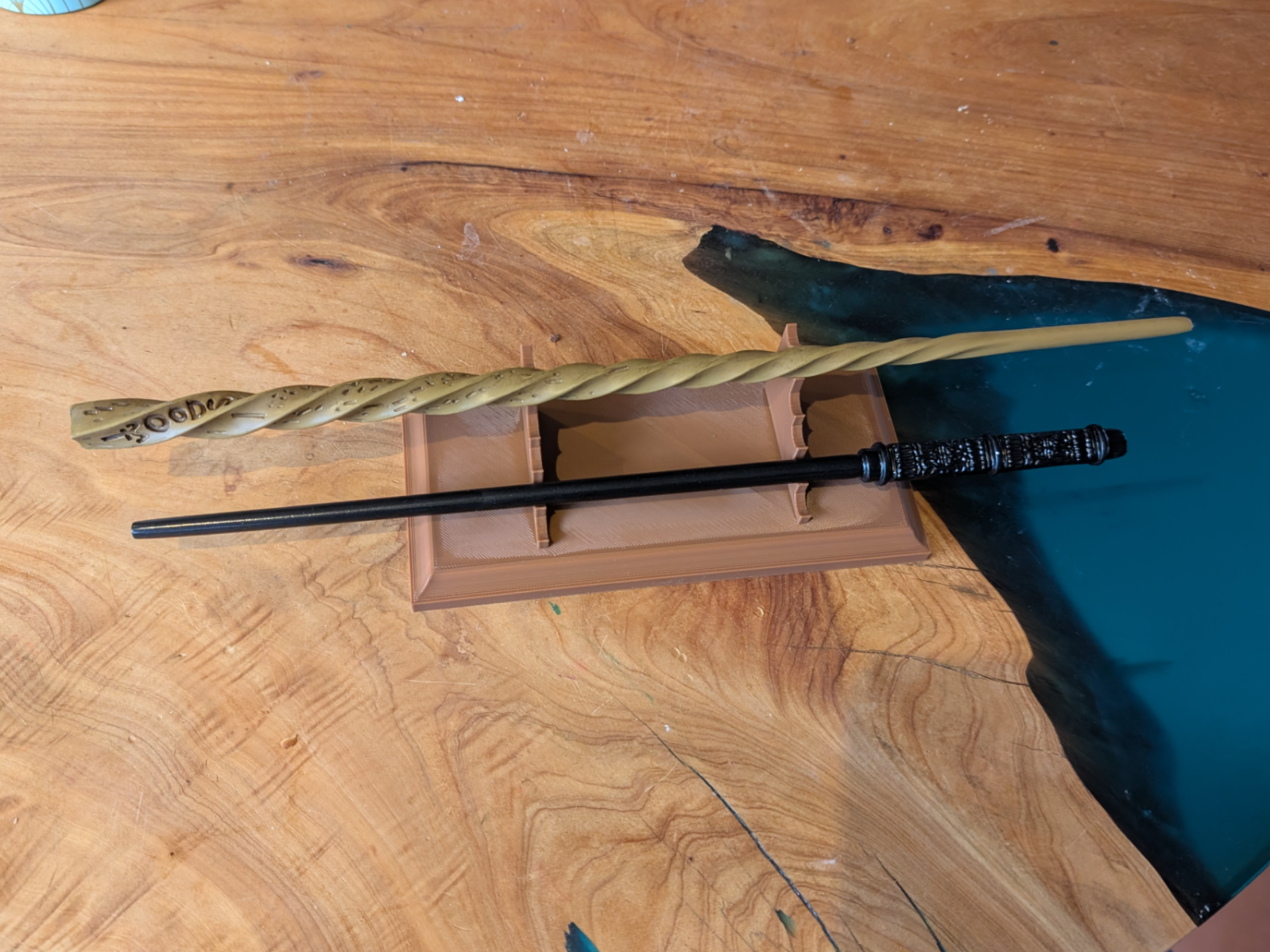 Hexa Wand Stand