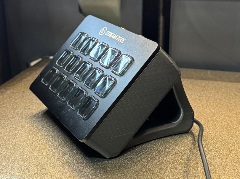 Angled Stand Stream Deck15 Keys V1