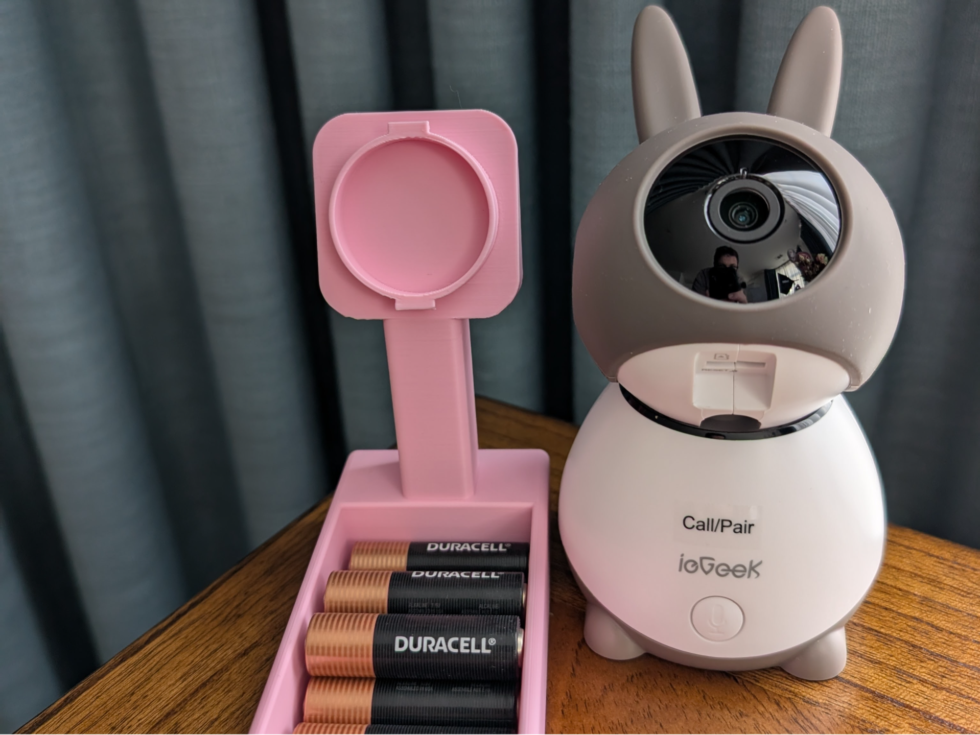 ieGeek baby monitor stand