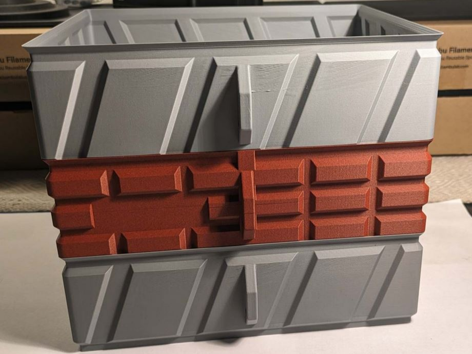 Stackable box with sorting boxes +lid (vase mode)