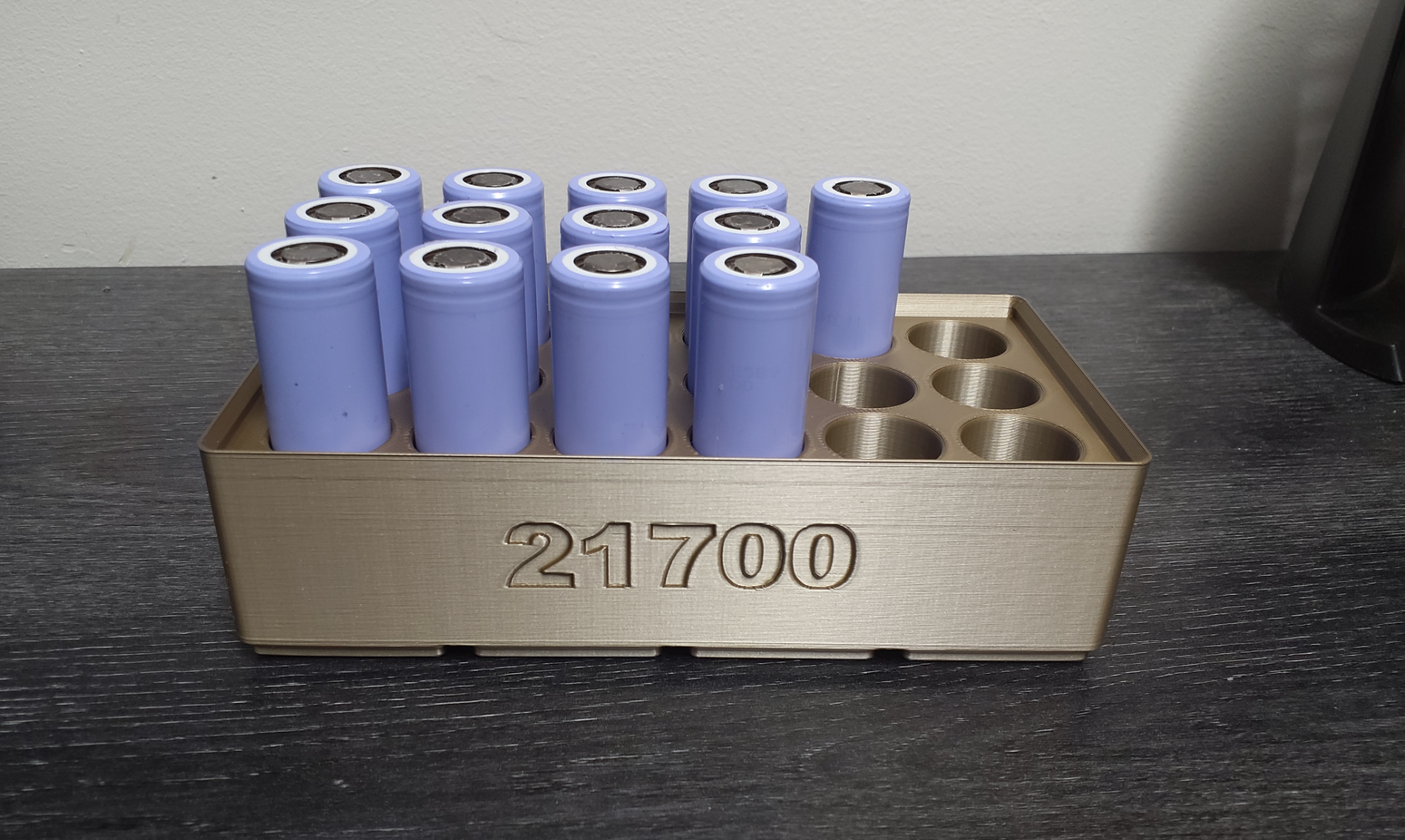 Gridfinity Holder For 21700 Batteries