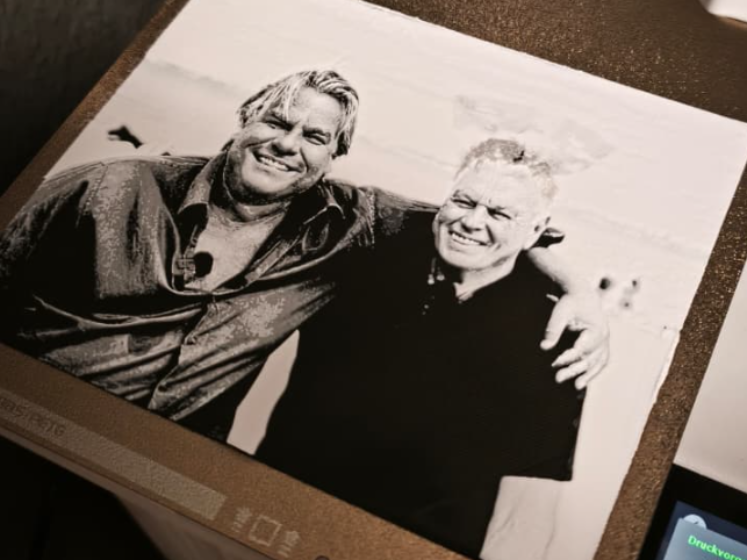 Robert Jensen & David Icke HoeForge by MakerLab