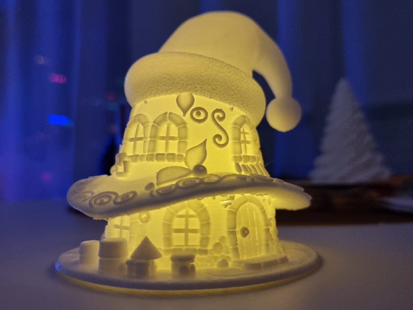 Holiday Led light house