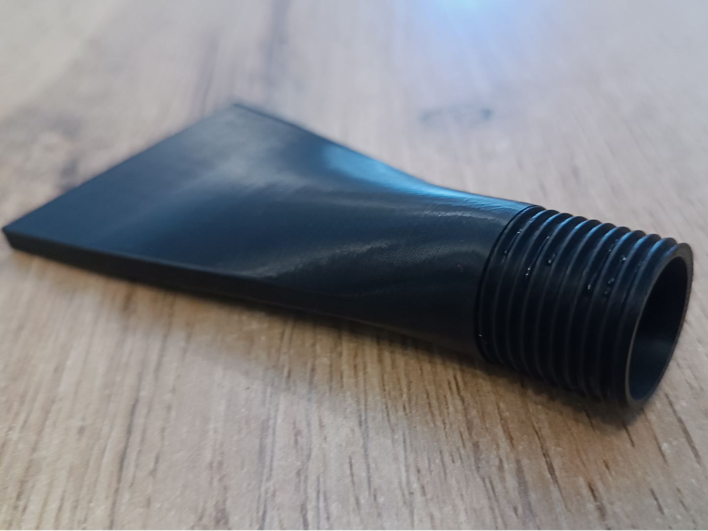 Shower pressure cleaning nozzle (wide stream)