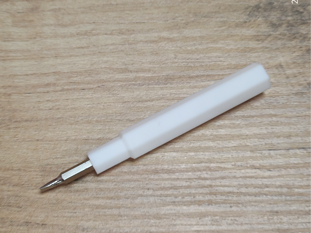 Cacciavite per bit ex 4mm corto