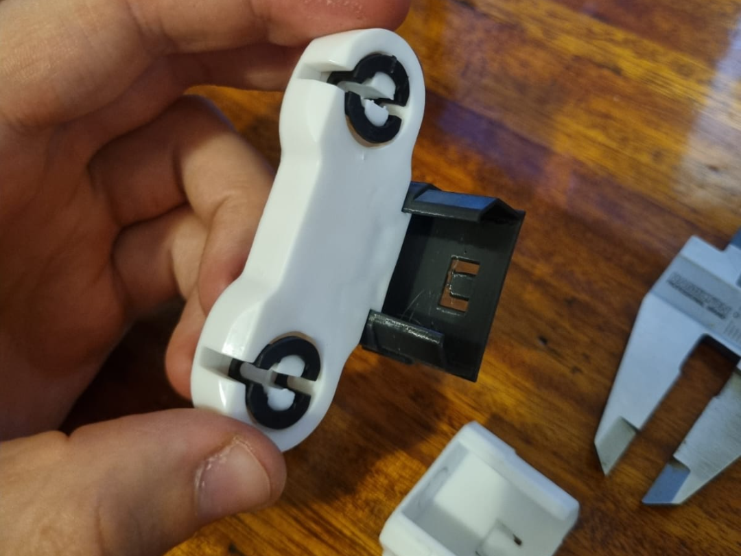 Dual T8 LED Endcap Clip
