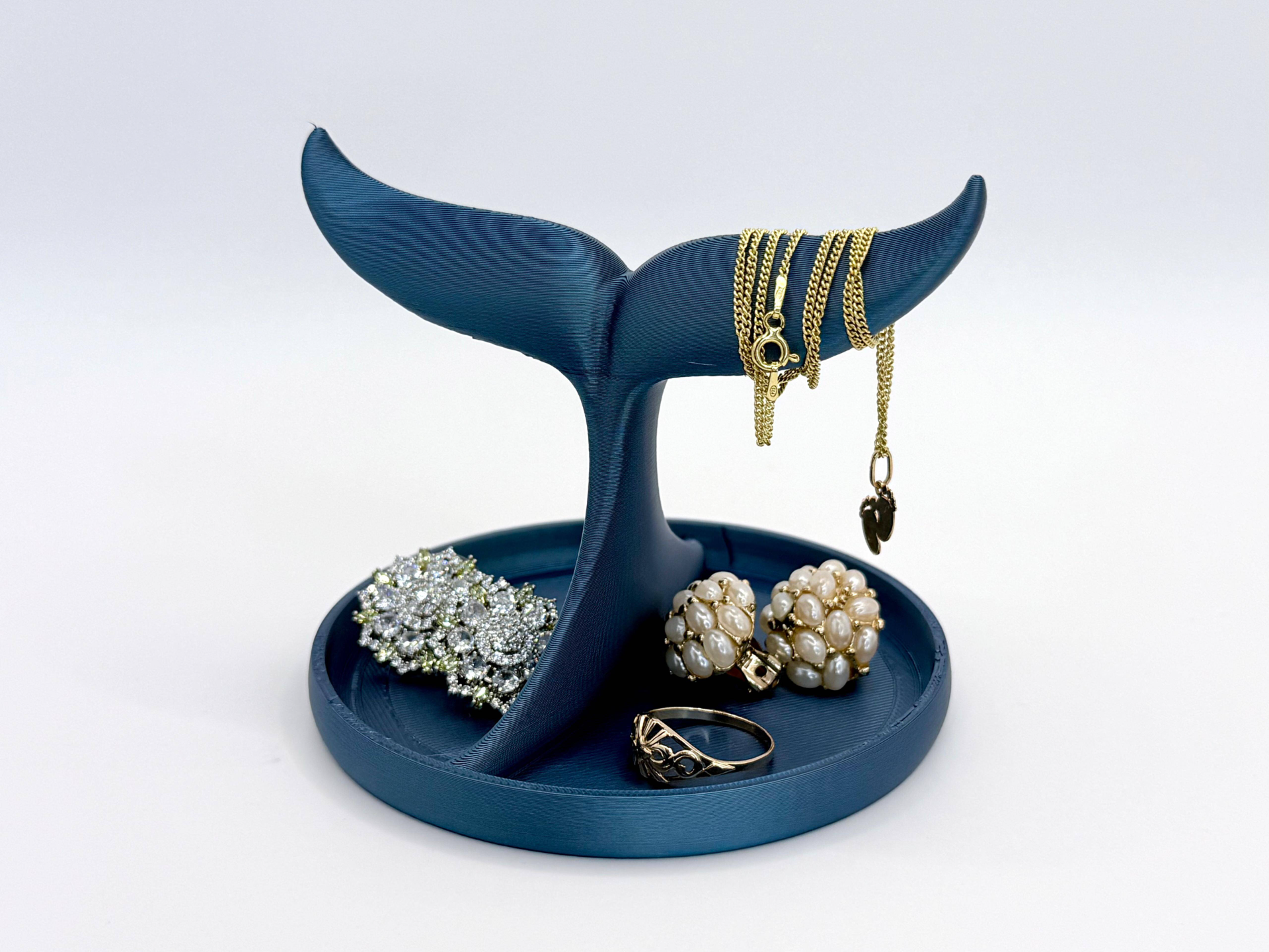 Whale Tail Jewelry Organizer
