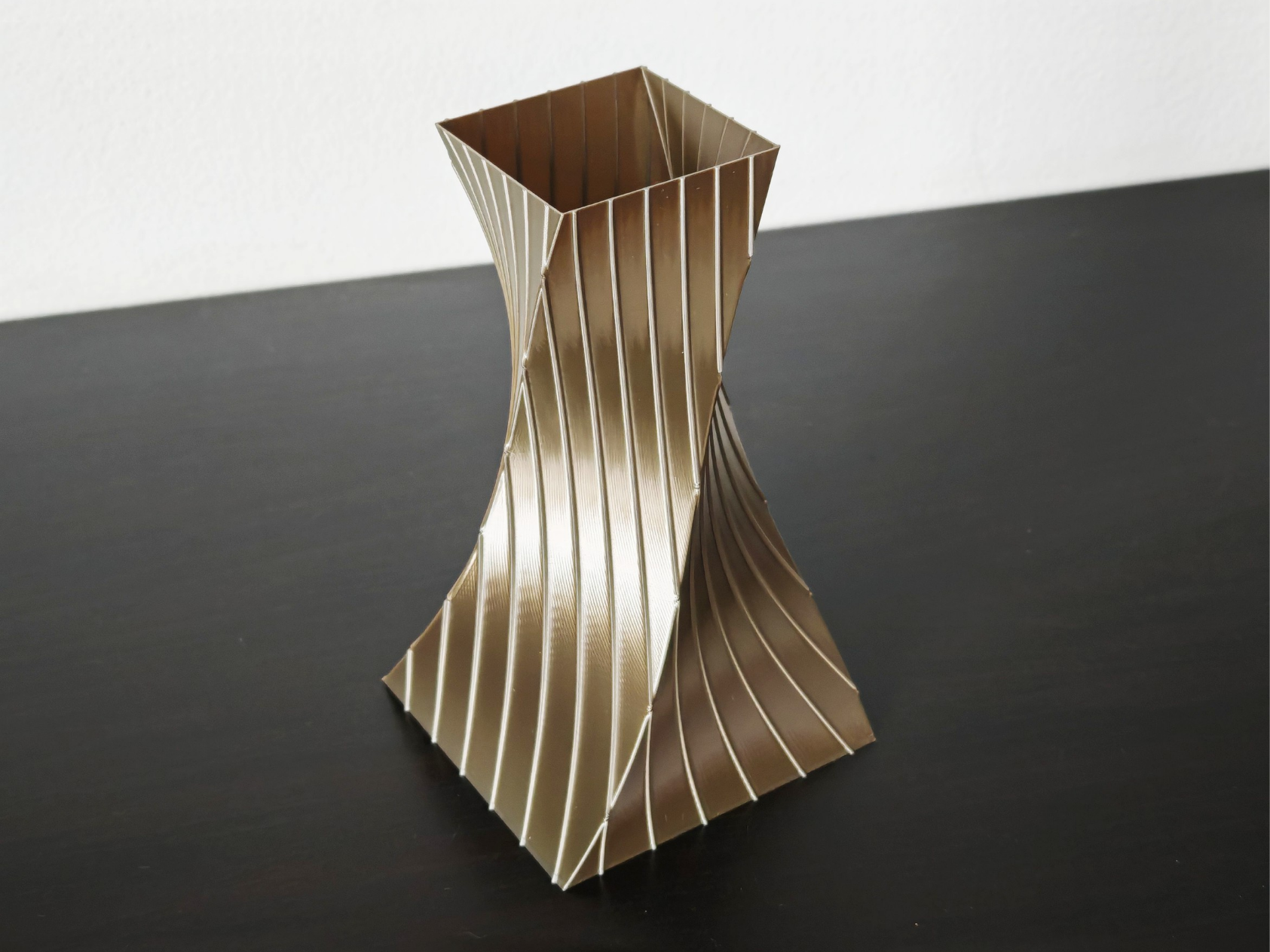 Square Twisted Spiral Vase