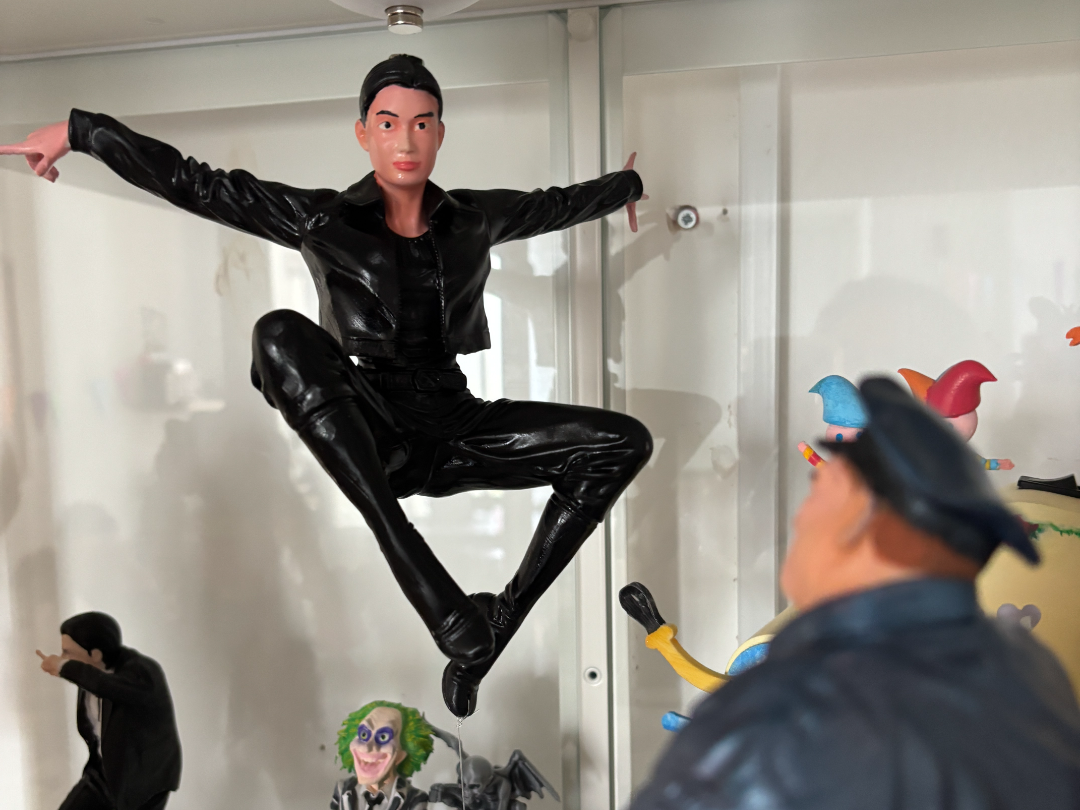 Jumping Trinity