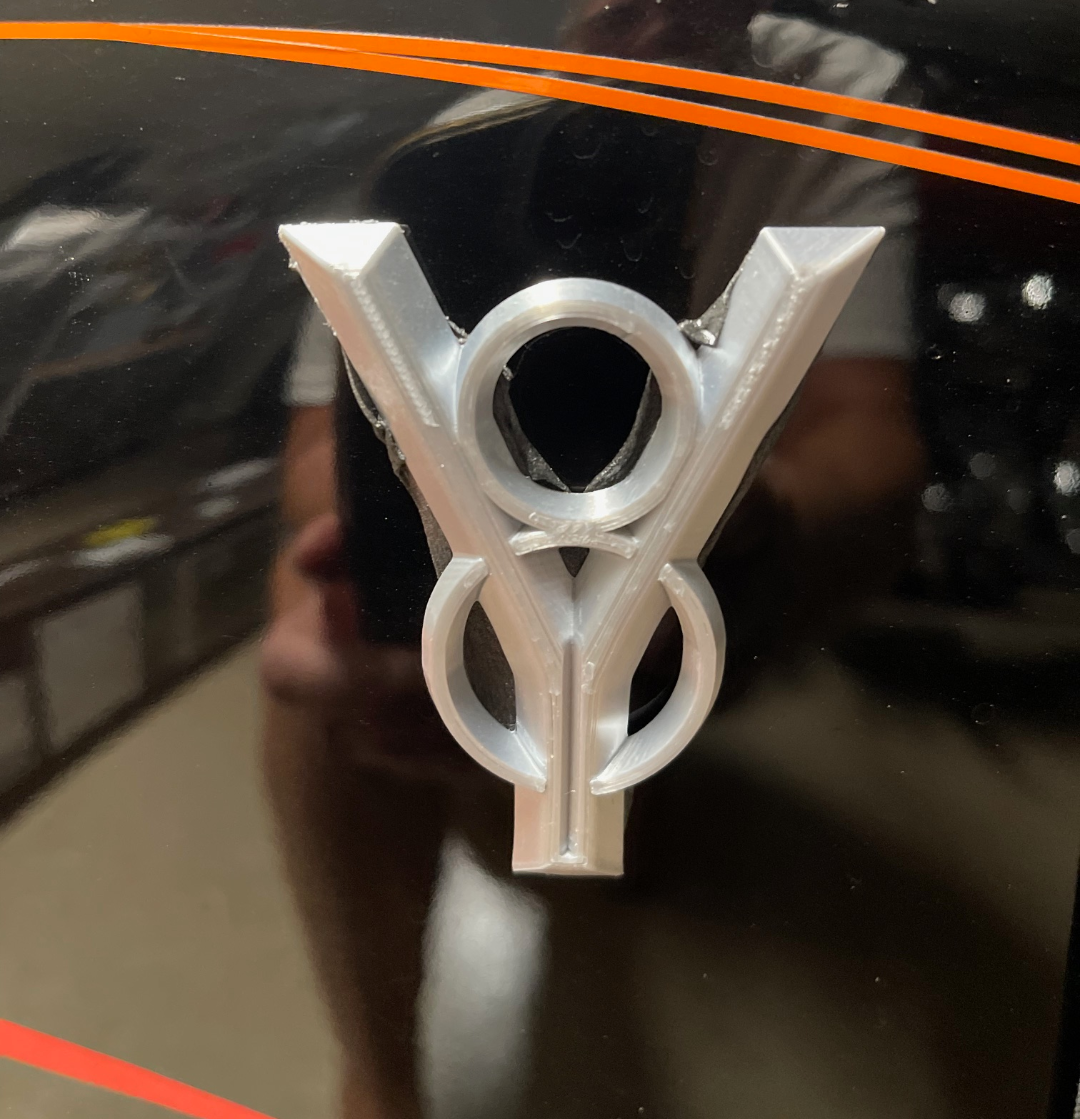 1930 V8 Logo