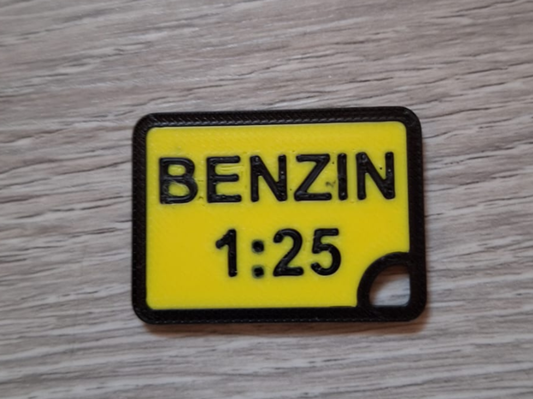 Benzinkanister Makierung