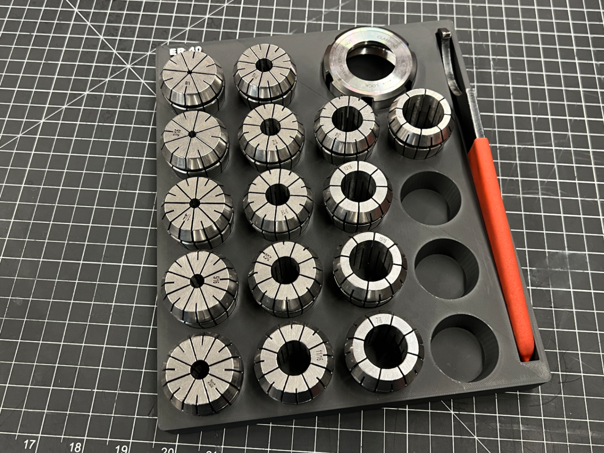 ER 40 collet gridfinity holder