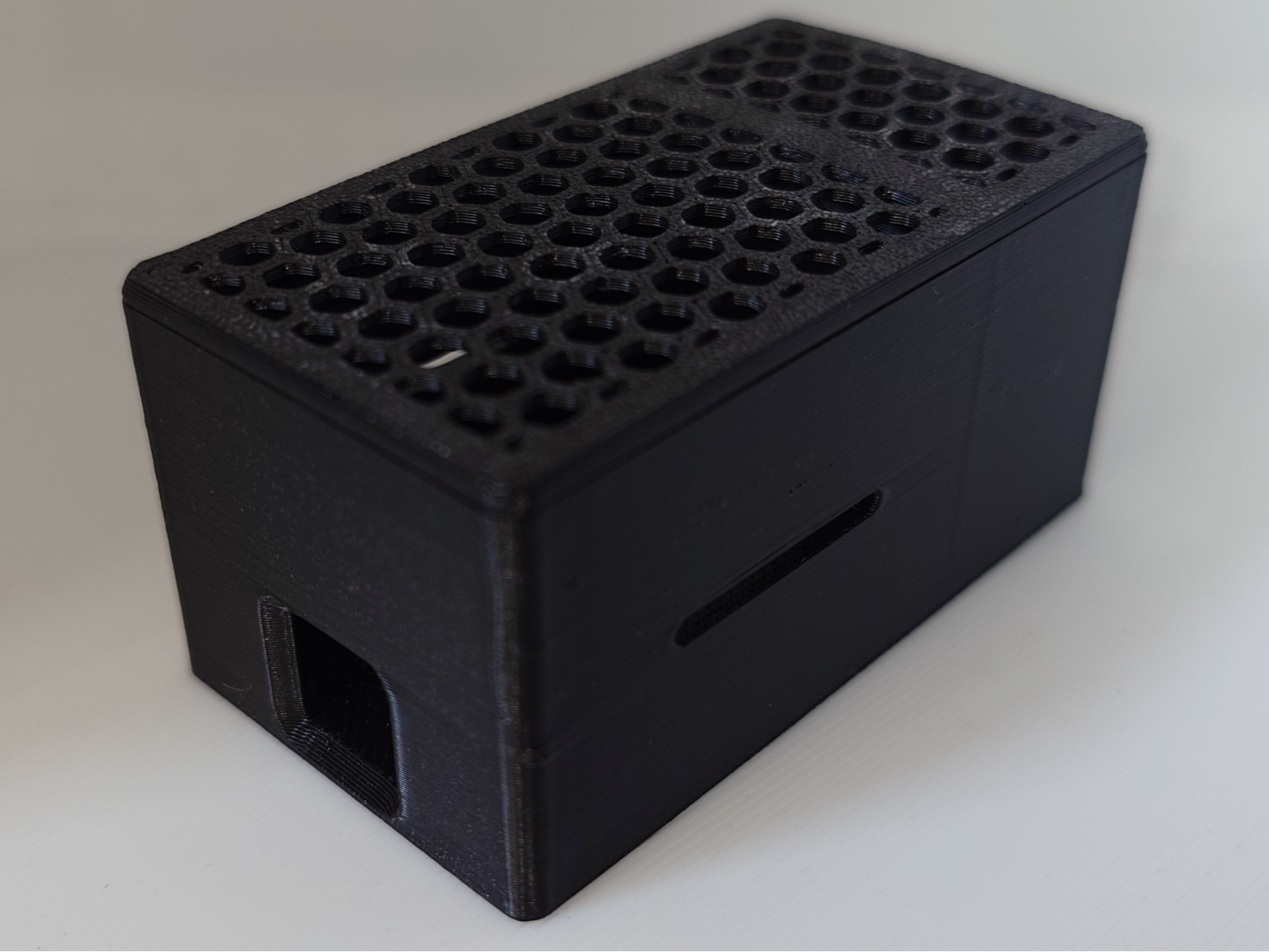 Remix Of ESP32 D1 Case With BMP280 Sensor Mount