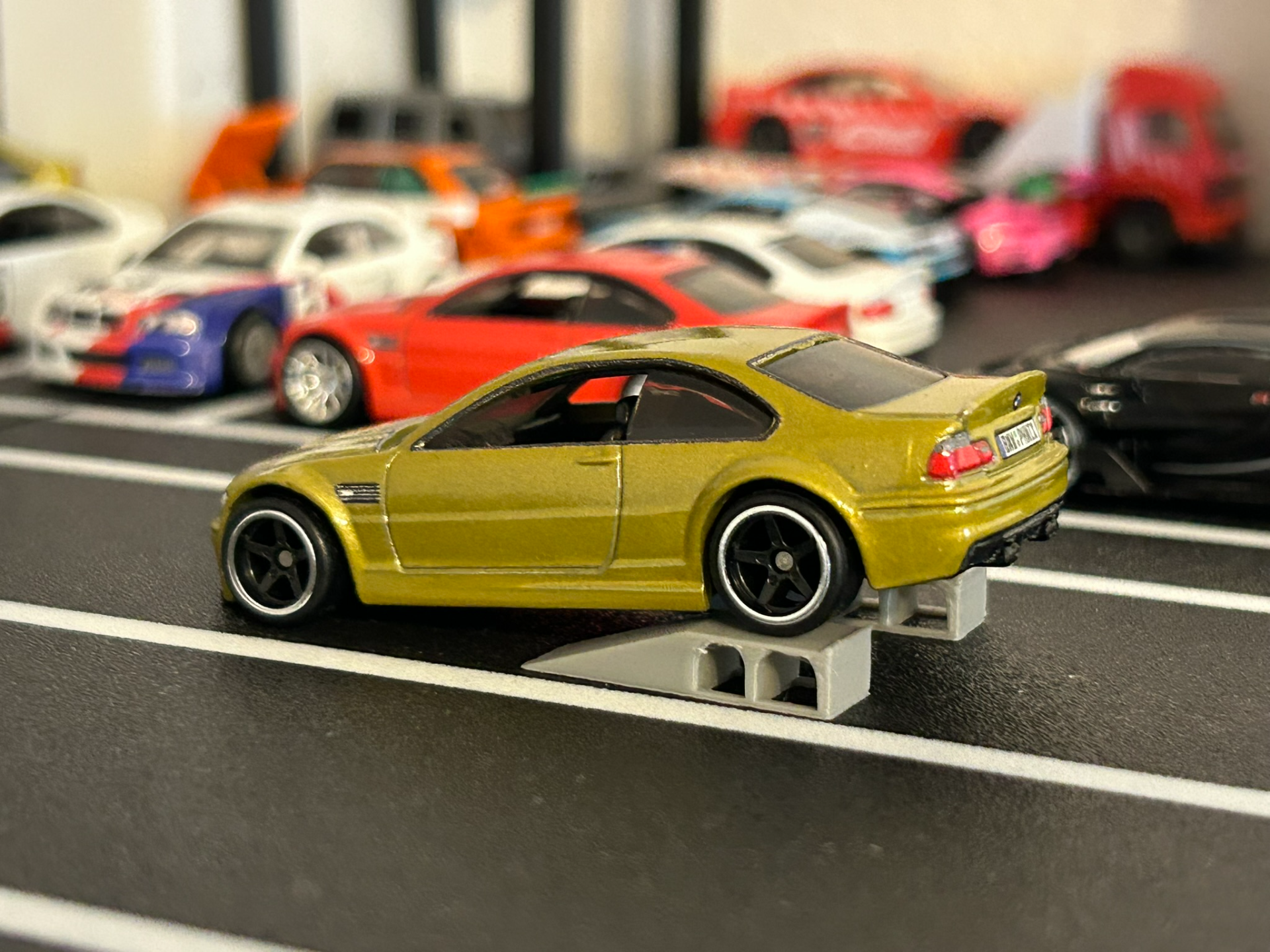 1/64 scale car ramps for your diorama