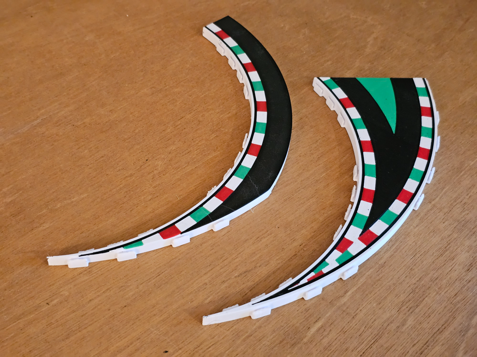 6" outside to 12" inside AFX Track Border