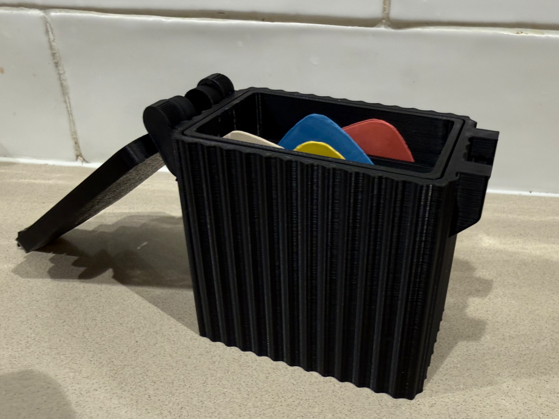 Tailor's Chalk Carry Case with Lid (No hardware)