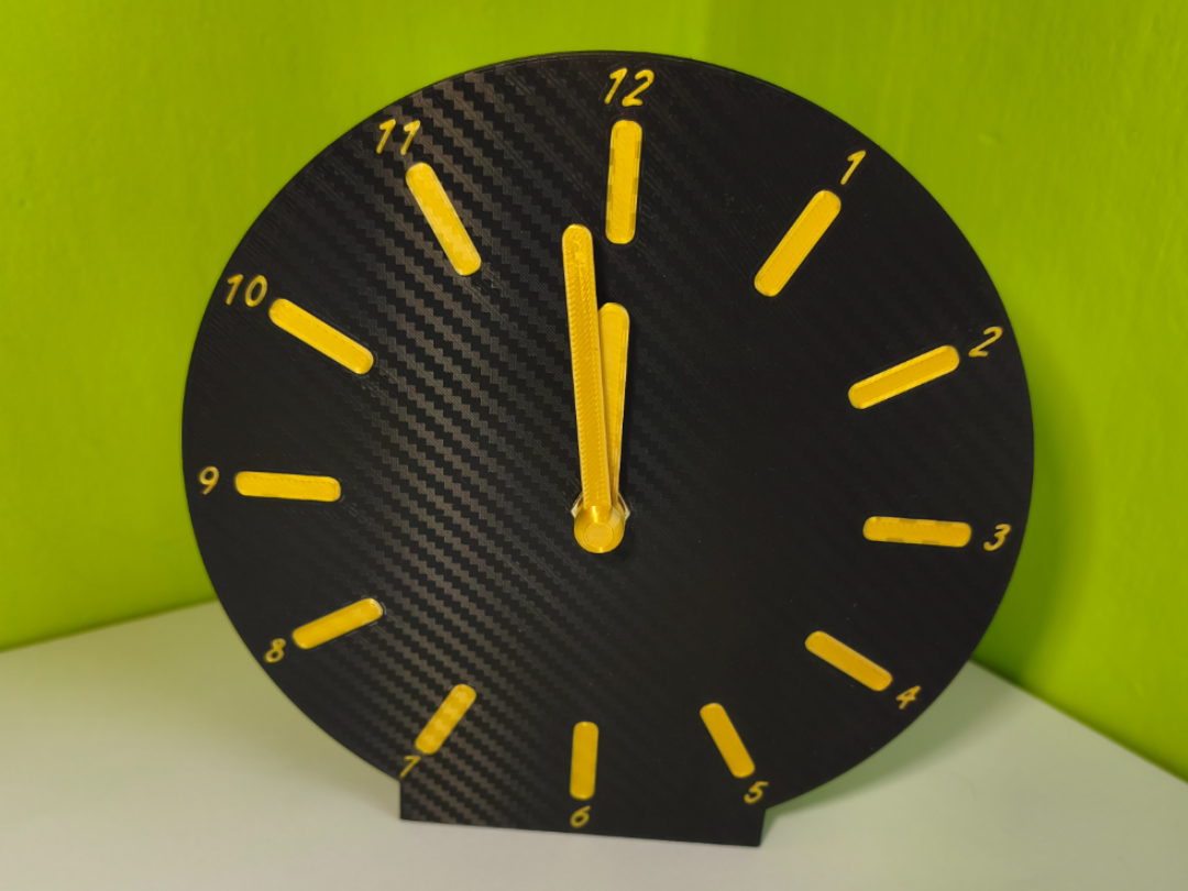 Minimalist carbon texture clock