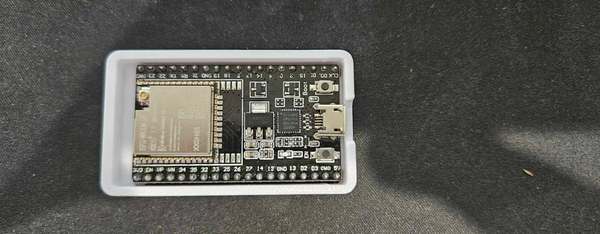 ESP32-WOOM-32 (ESP32-32U) (m-USB) bottom
