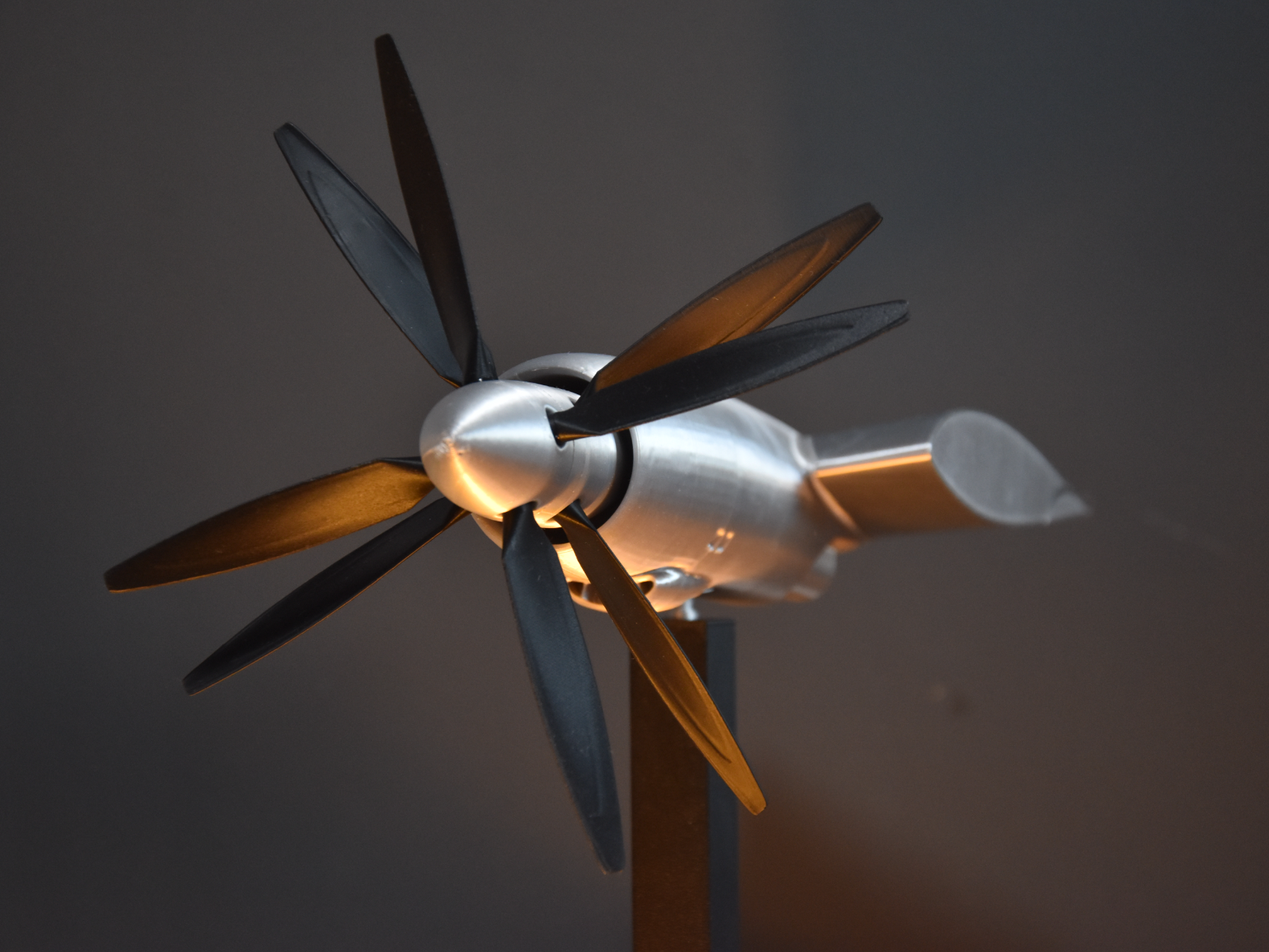 TU-95 wind spinner with counter rotating prop
