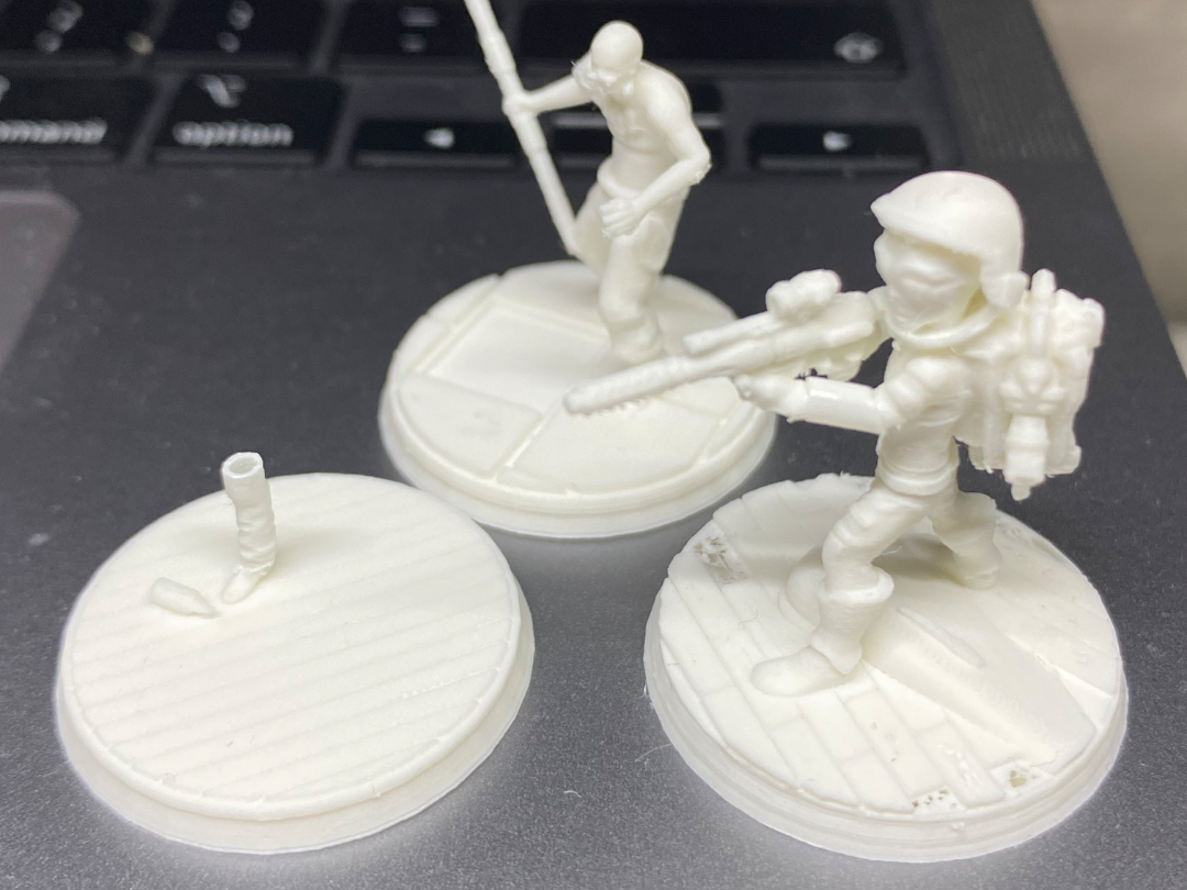 Miniature bases