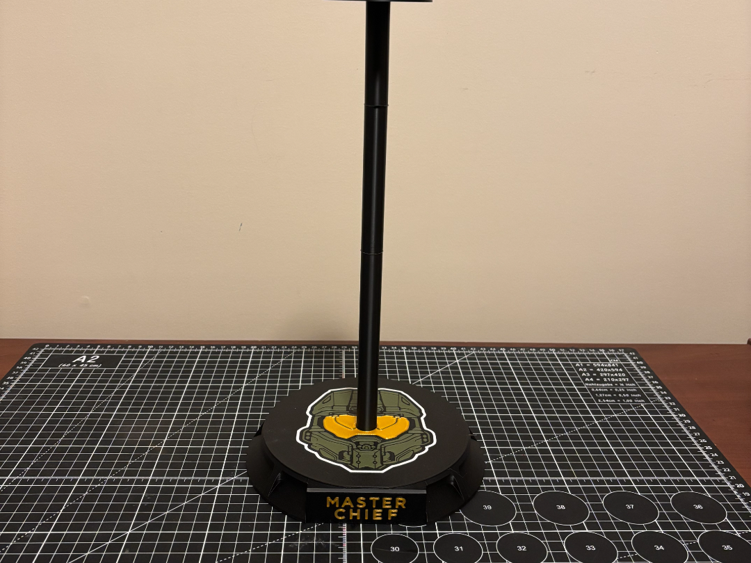 Master Chief Helmet Stand