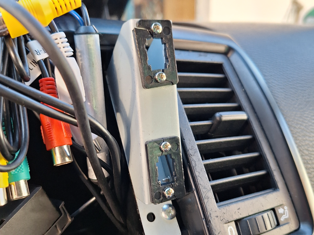 VW T5 Smart Radio absatz klipper ersatz