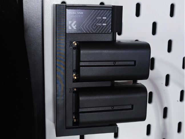 K&F Concept NP-F Battery Charger For Skadis
