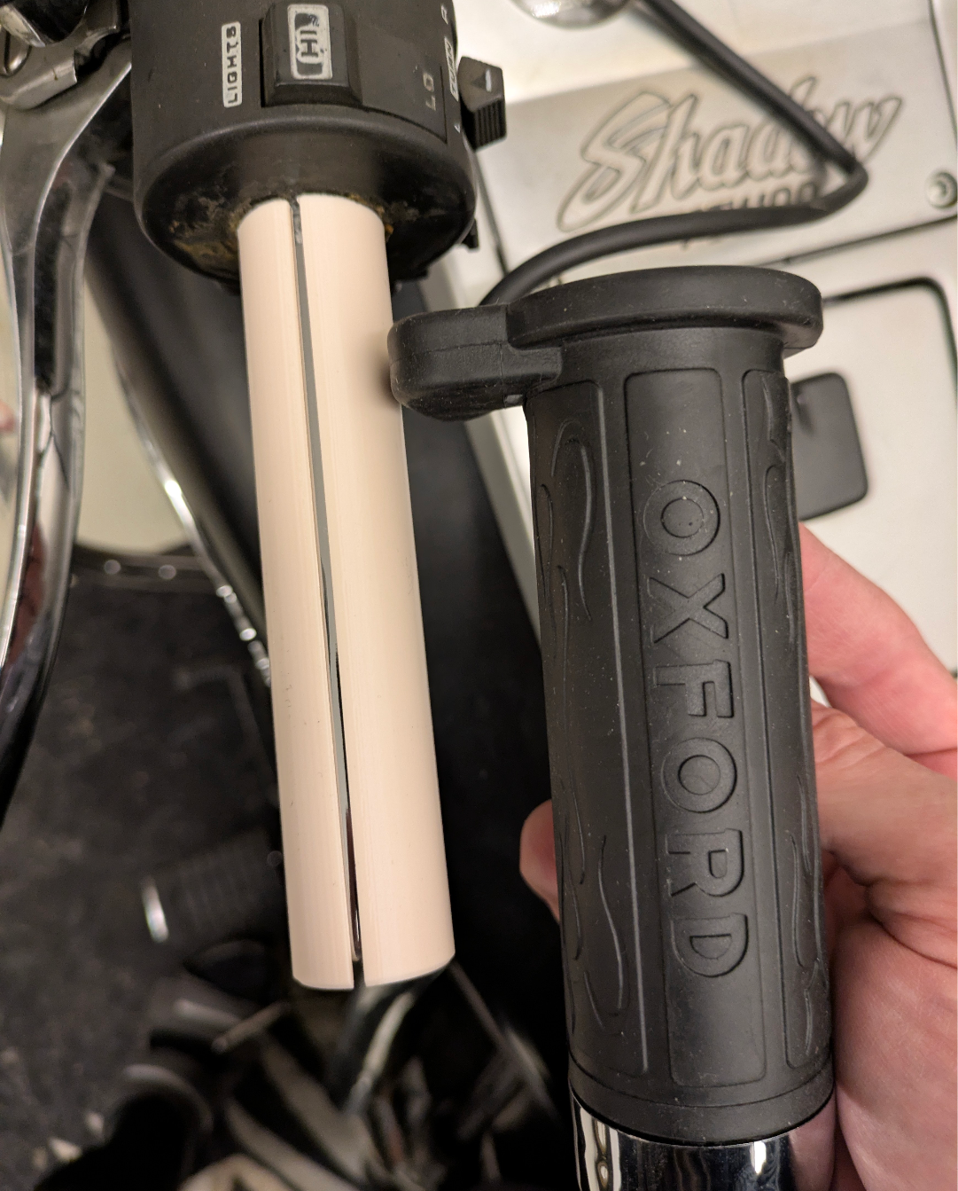 Handlebar Grip Adapter 7/8'' to 1''