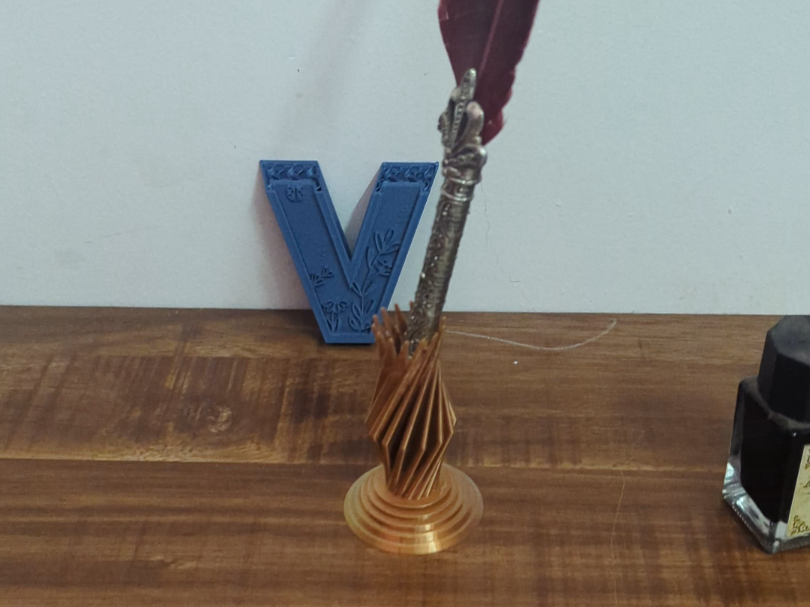 Antique Vortex Pen Stand - Quill & Pen Holder