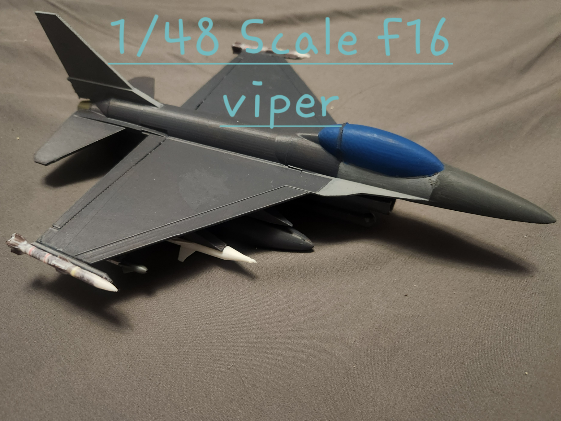 F16 with swappable weapons