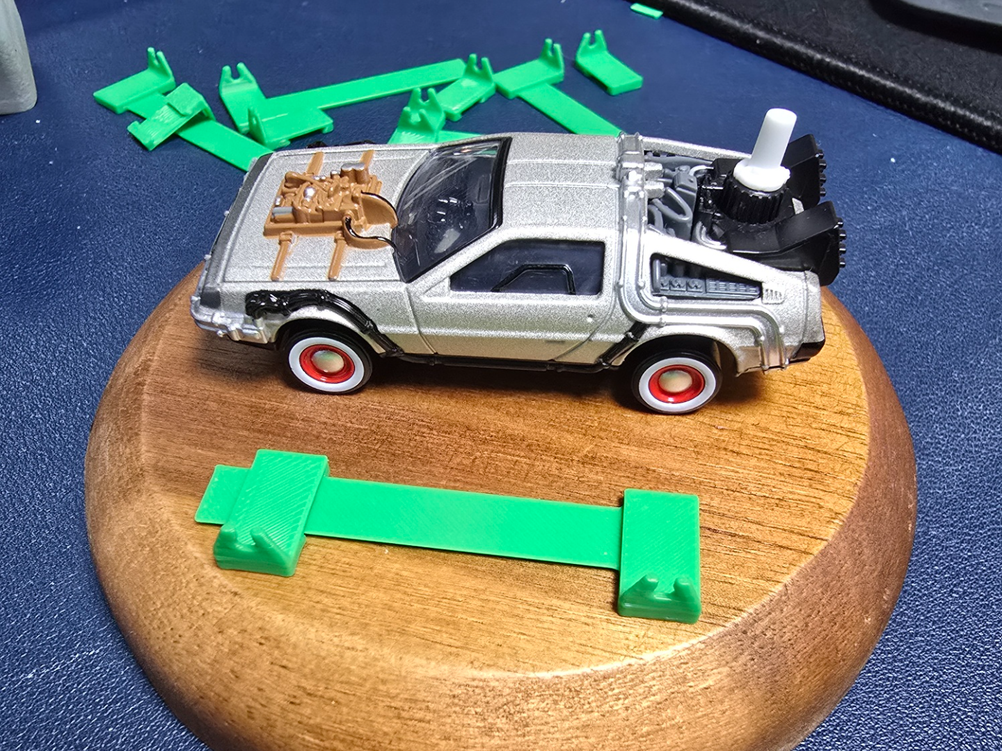 1/64 scale mini car stopper
