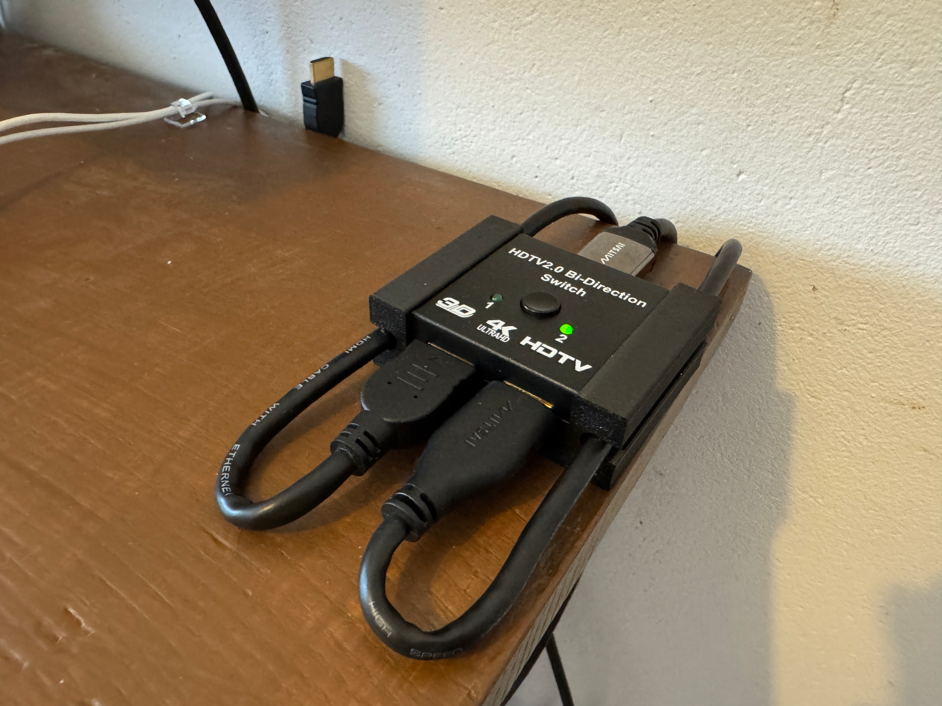 Aliexpress 4K HDMI switch holder