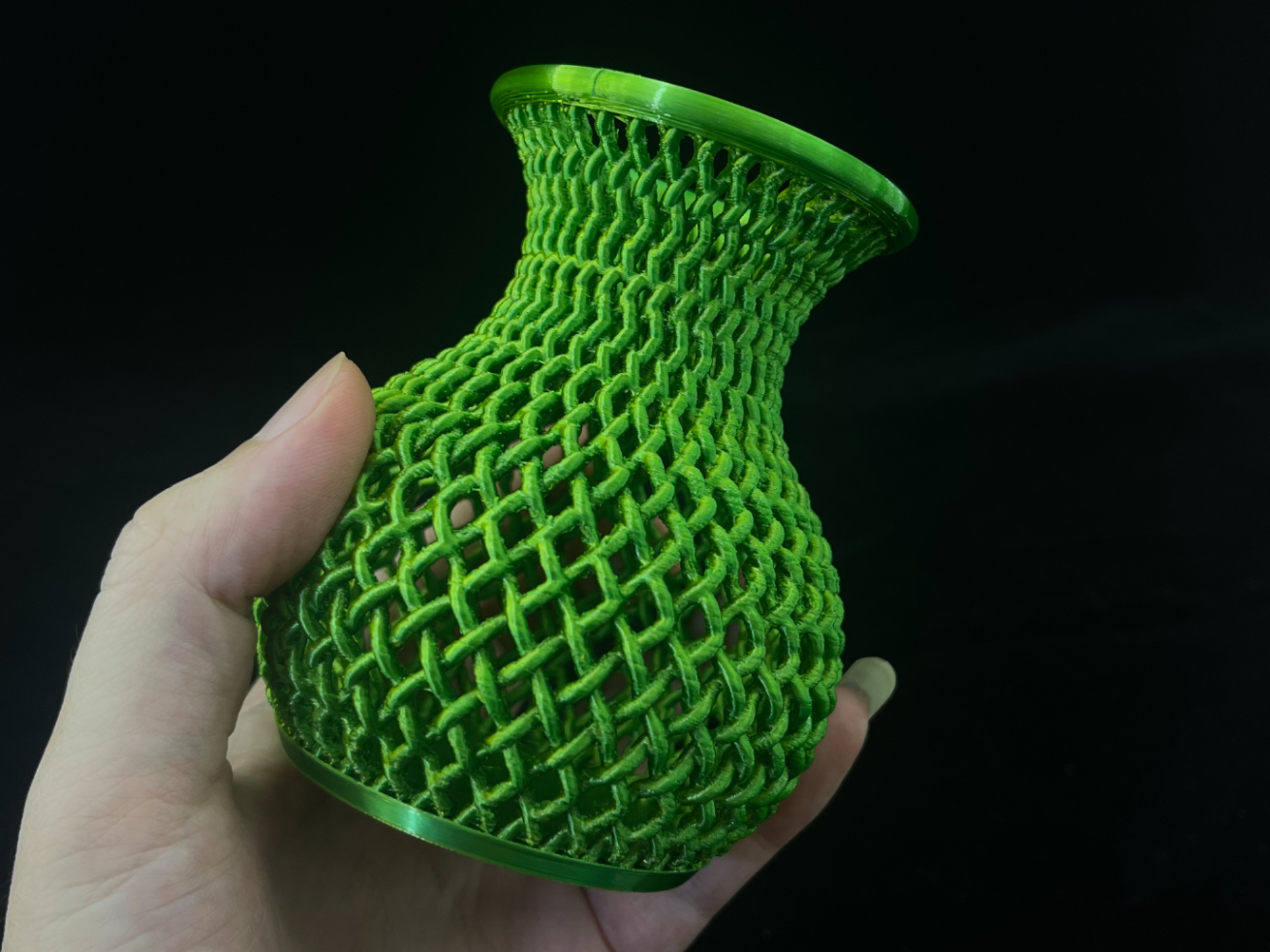 Woven vase 编织花瓶