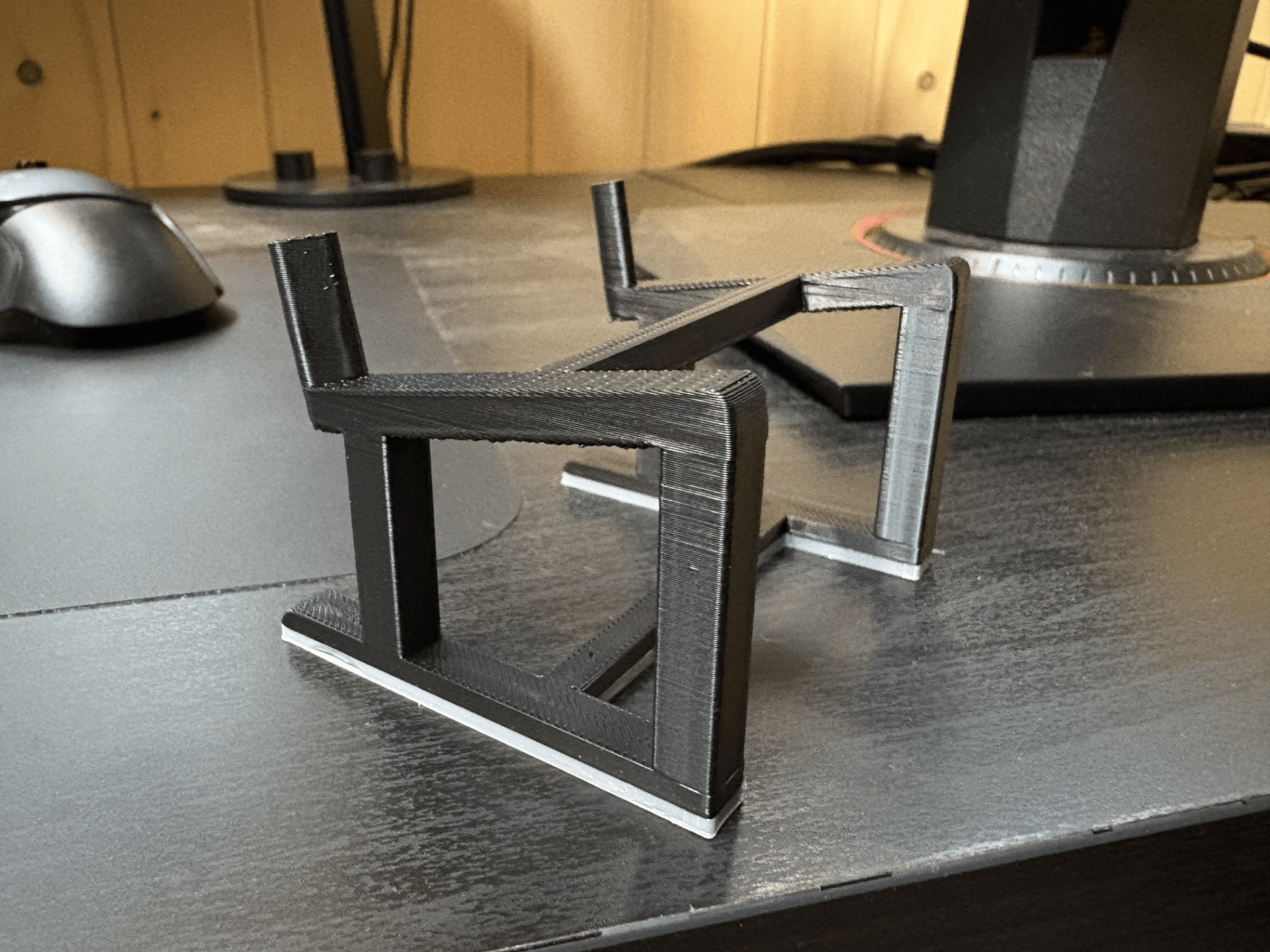 Quest 3 Stand for Project Babble Mouth Tracker