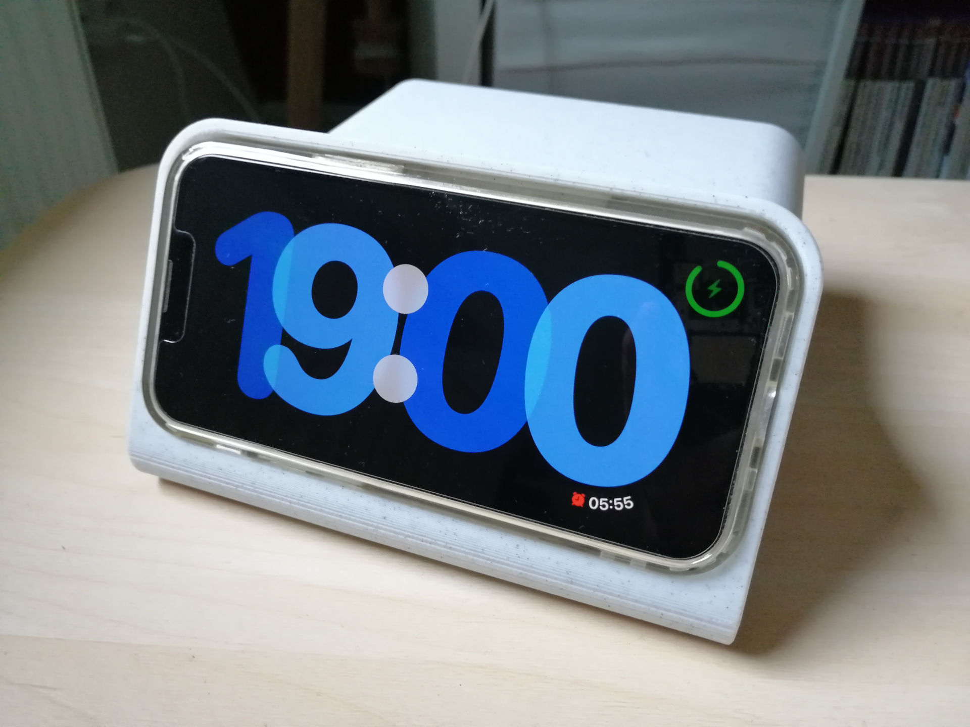 iPhone 12/13 mini with case Standby Mode Dock