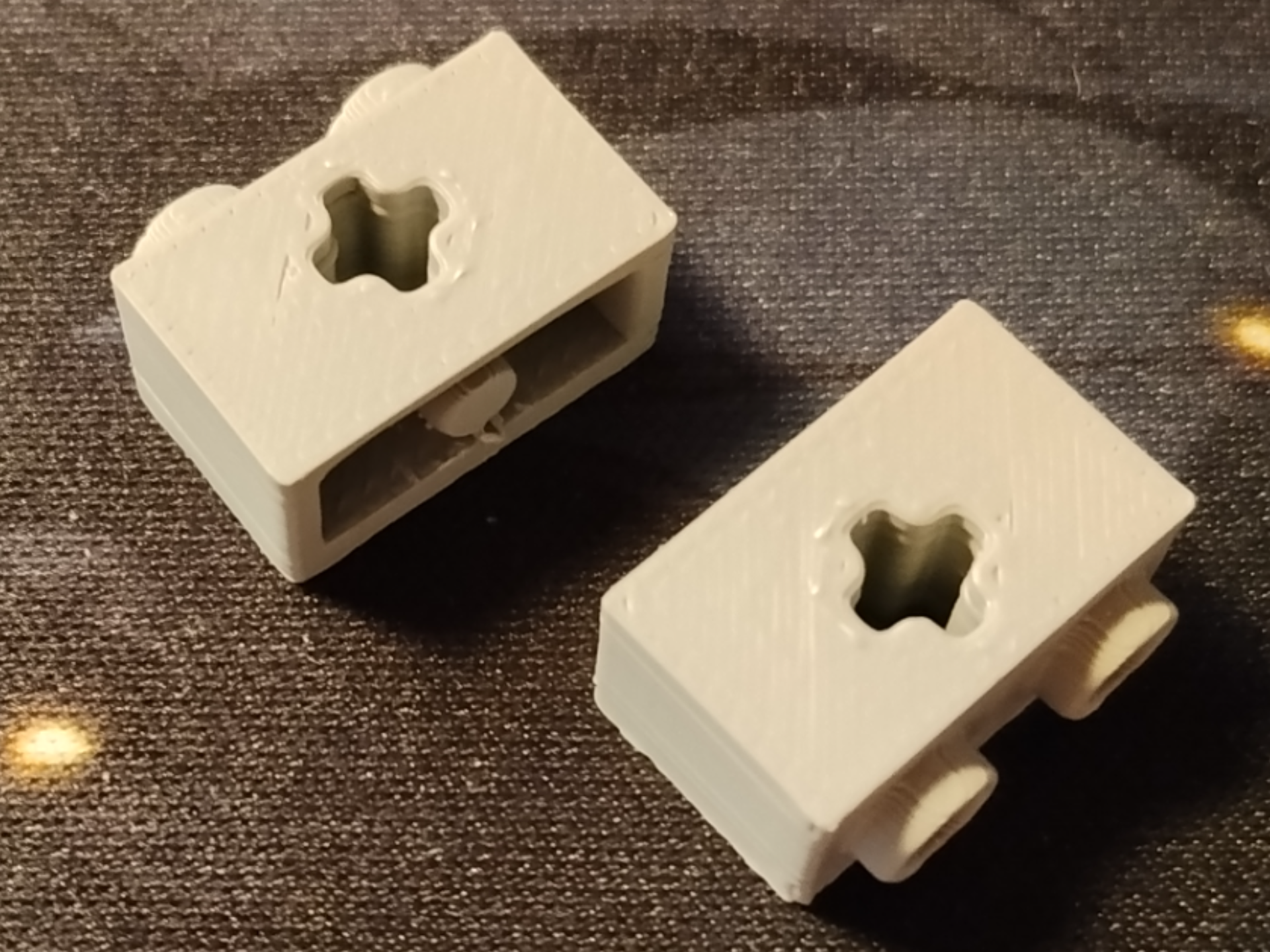 1x2 high with Axle hole type1 32064c