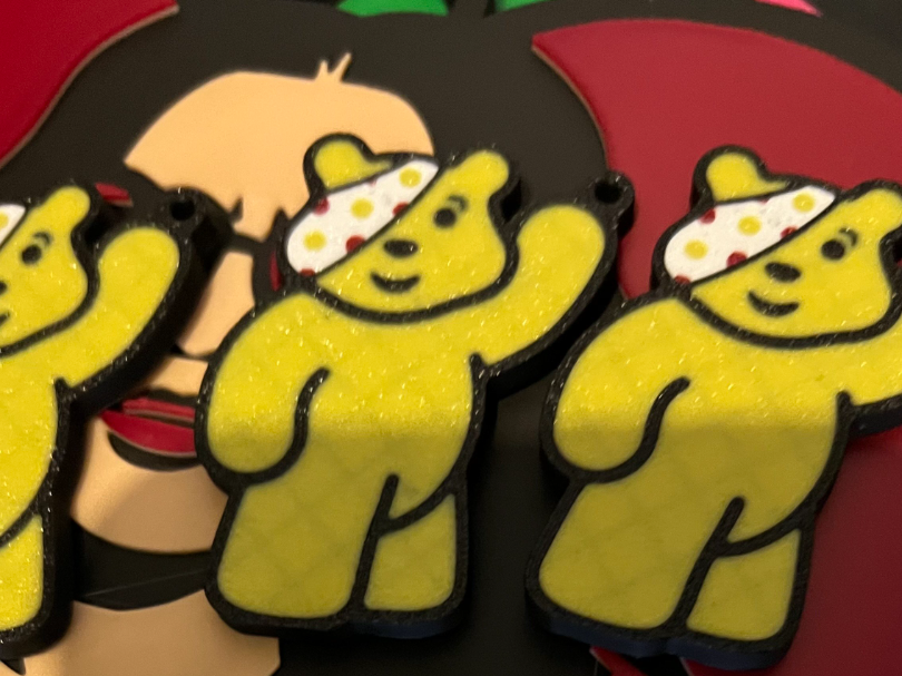 Pudsey Bear Earings. (children in need)