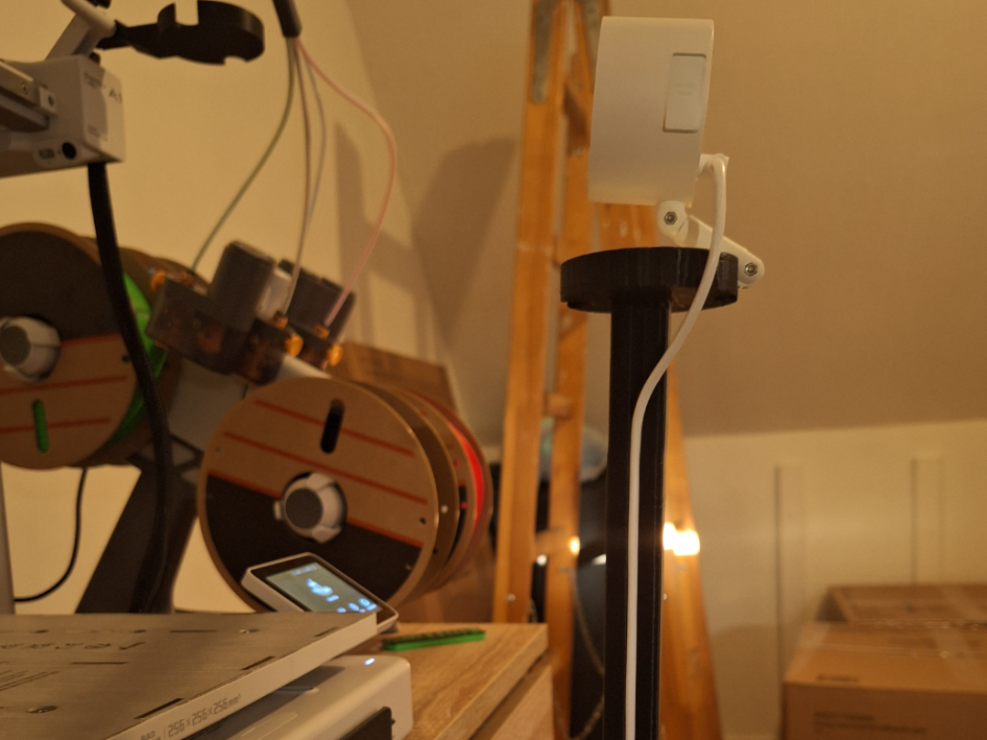 Bambulab A1 Tapo C120 Front Holder