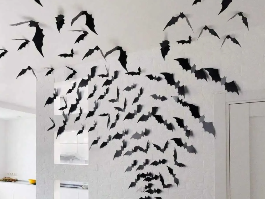 bats wall decor
