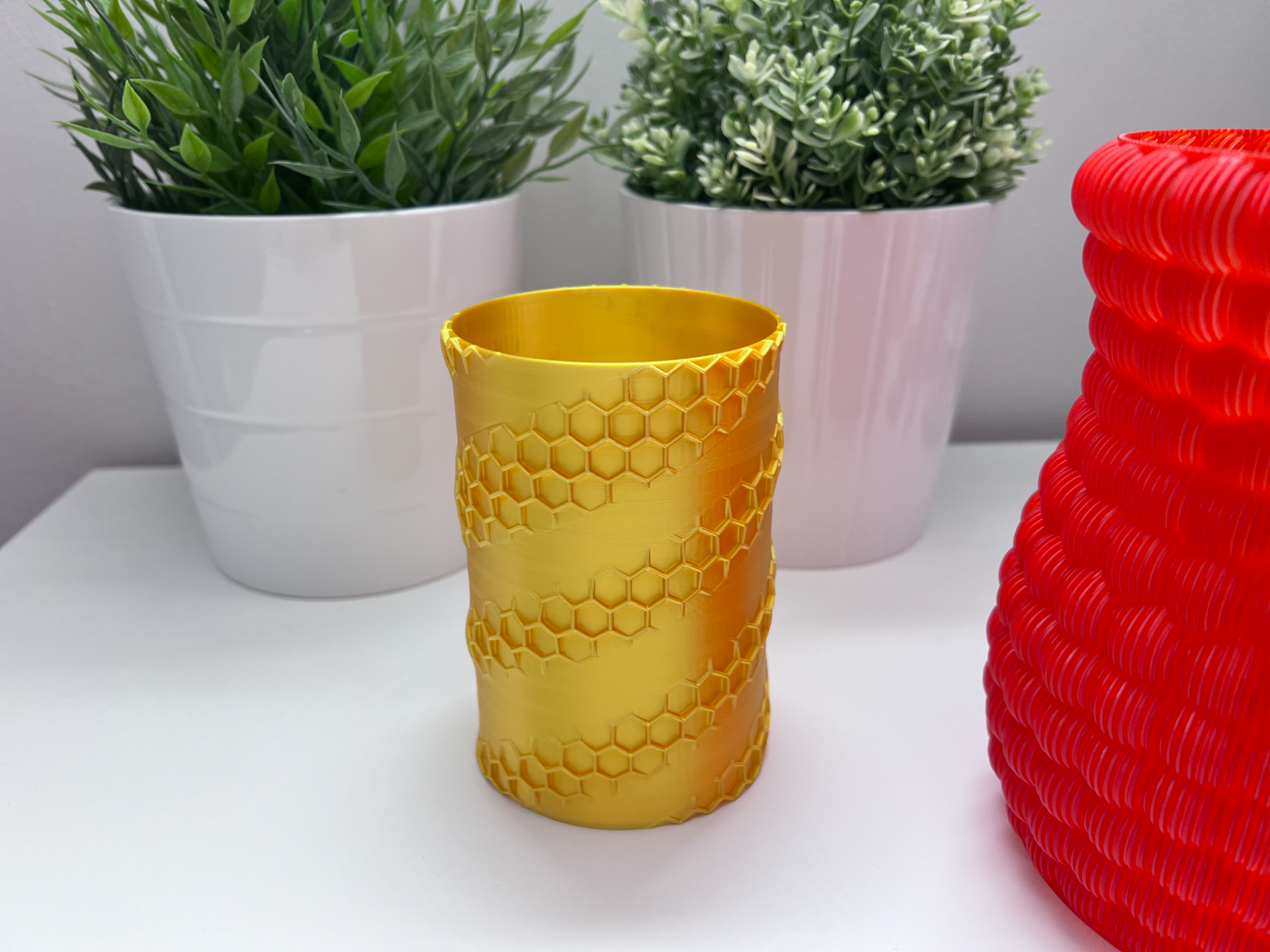 Honeycomb pot
