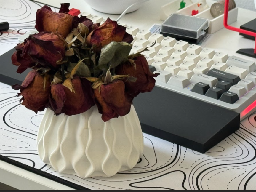 Sequential Vase