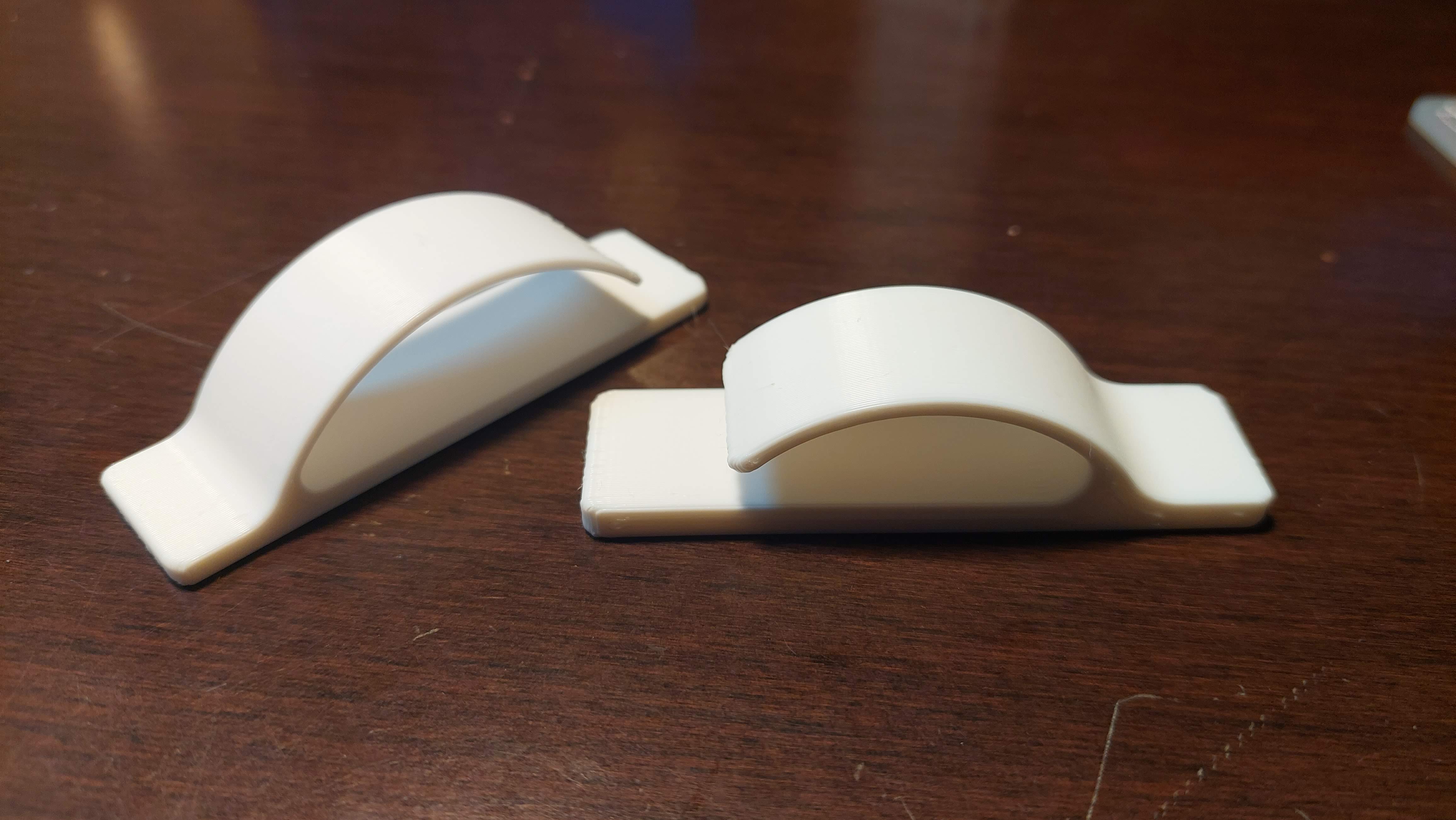 Cable management clips - Sized for Command Strips