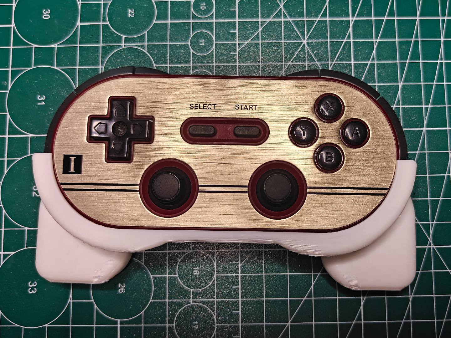 Comfort grip for 8Bitdo FC30Pro/N30Pro