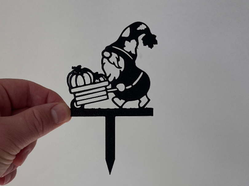 Garden - Gnome decor 2