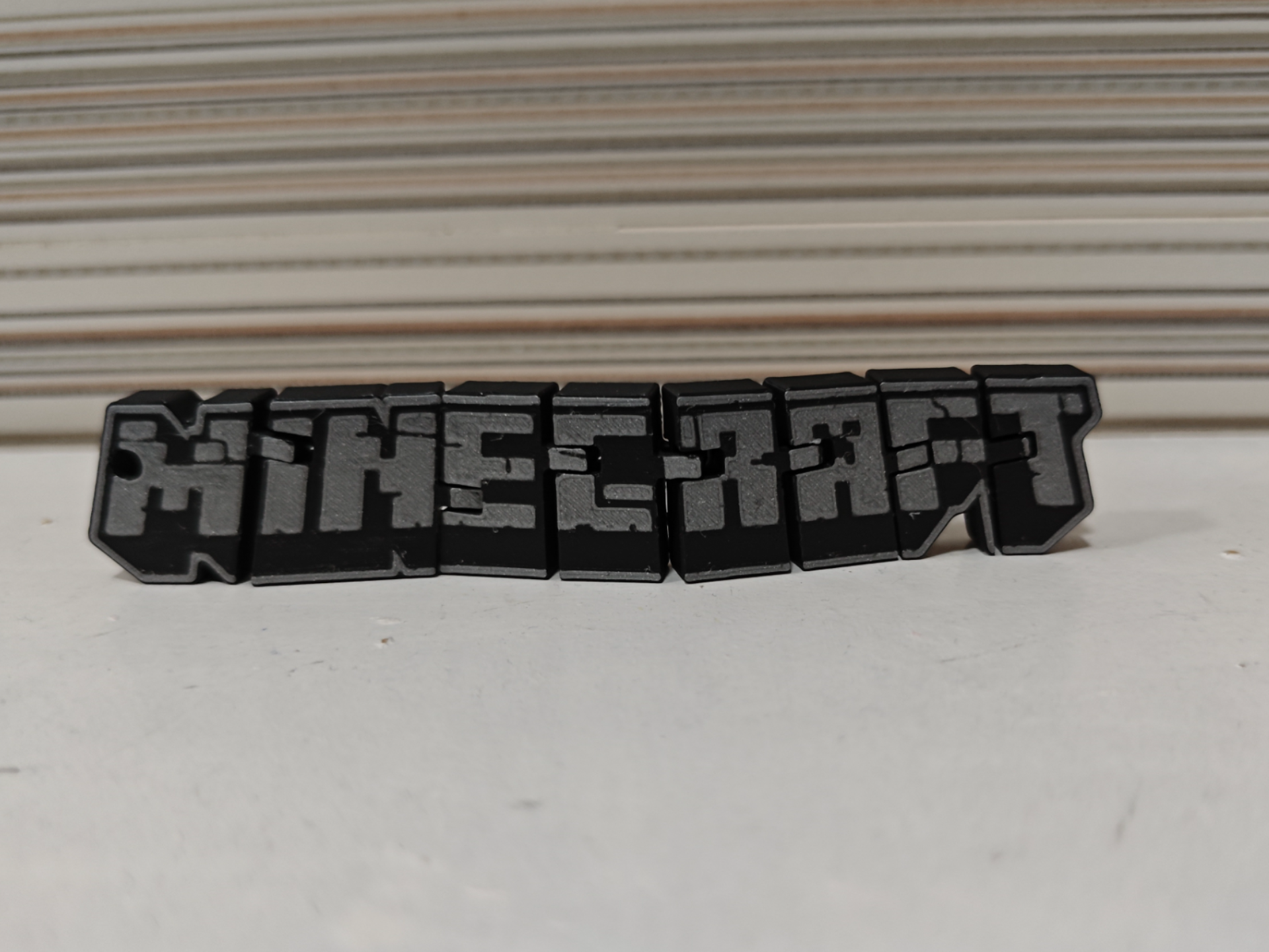 Llavero Flexi – Logo Minecraft