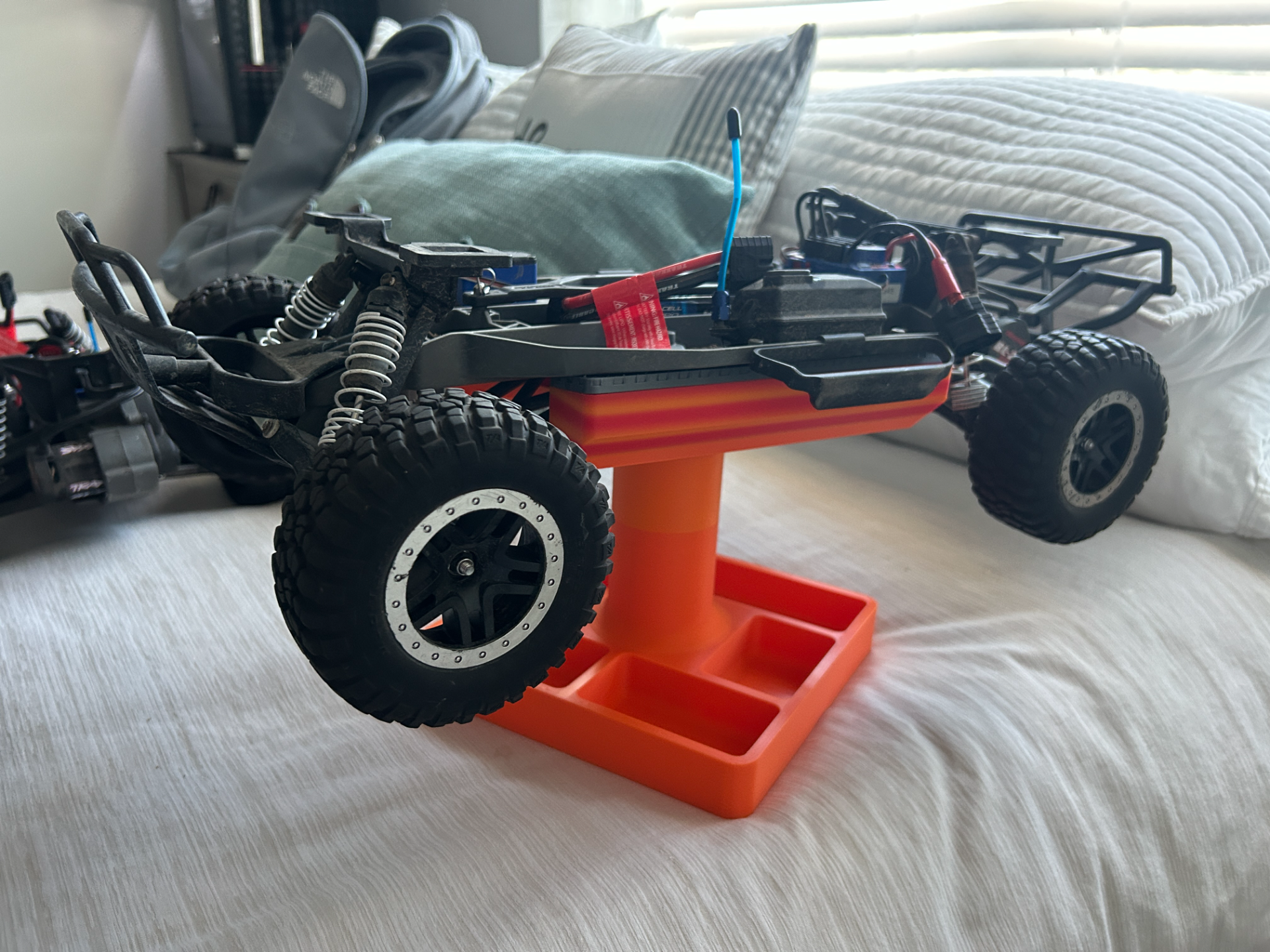 RC Car Stand (X-Maxx / XRT)